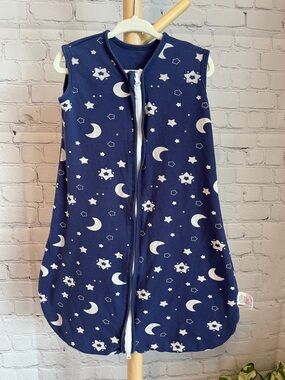 ⭐️⭐️ PICK 5 / $20 Navy Moon & Stars Sleep Sack